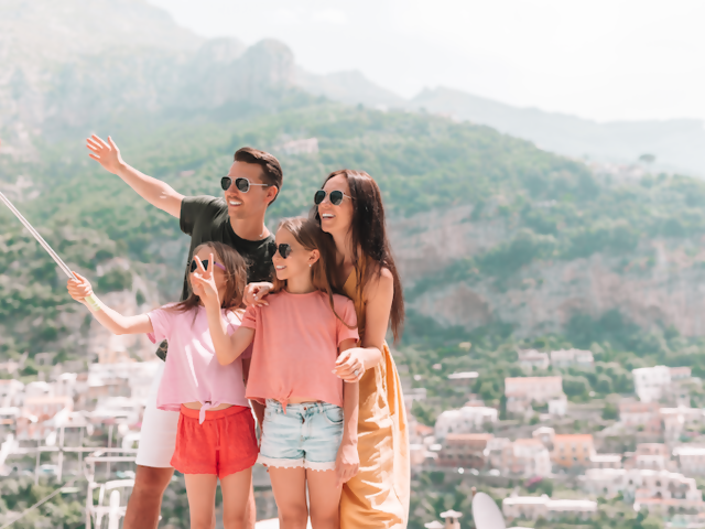 famille voyage excursion touristique vacances